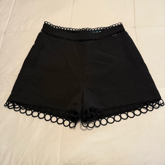 Spirito Pants - Spirito Black Tailored Shorts Sz. L Loop Trim Fully Lined Front Pockets Back Zip